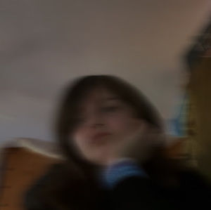 Meet your Posher, Luna